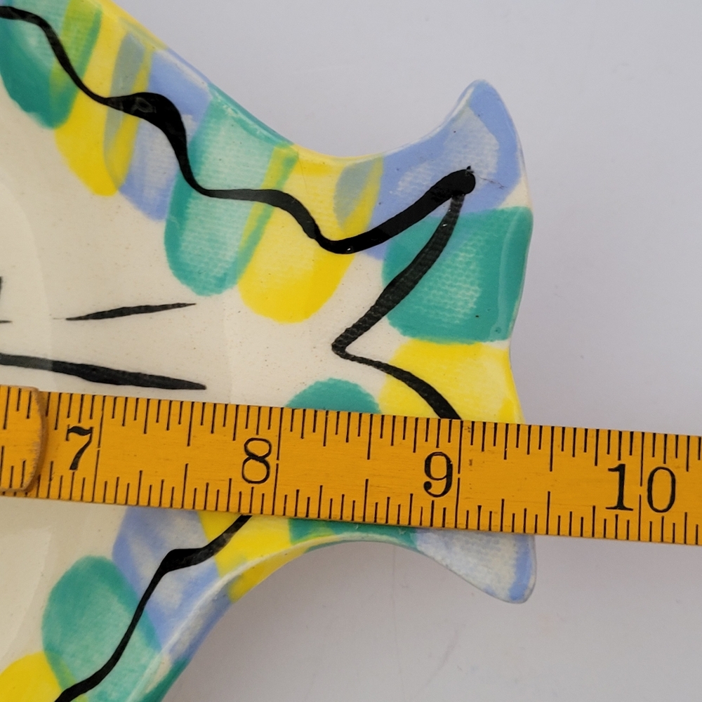 The Clay Place 93' Colorful Cat Fish Ceramic Plate - Picture 4 of 5